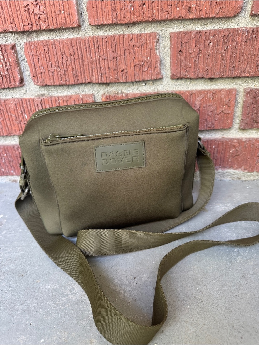 Dagne Dover Micha Neoprene Crossbody - Picture 7 of 8